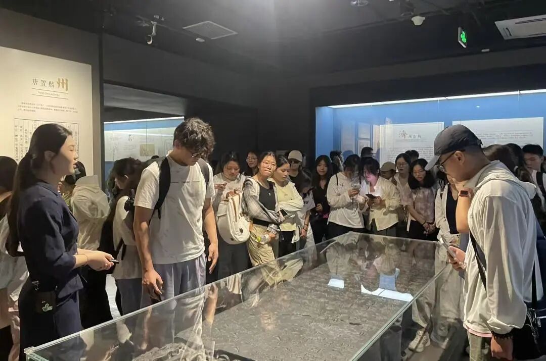 巨野县博物馆联合菏泽学院城市学院开展人文地理主题“开学第一课” 主题活动 第3张